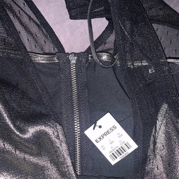 Express top - Picture 2 of 3